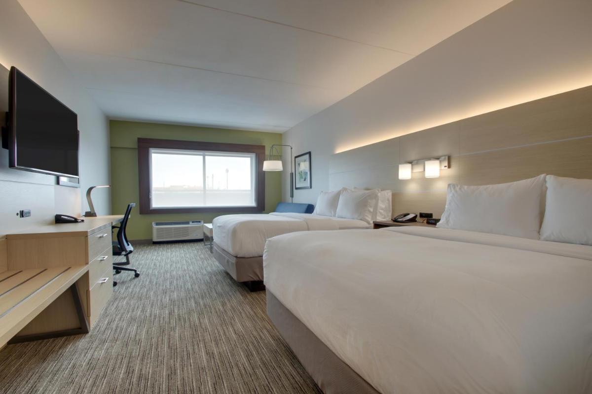 Holiday Inn Express & Suites Atlanta N - Woodstock By Ihg Exterior photo