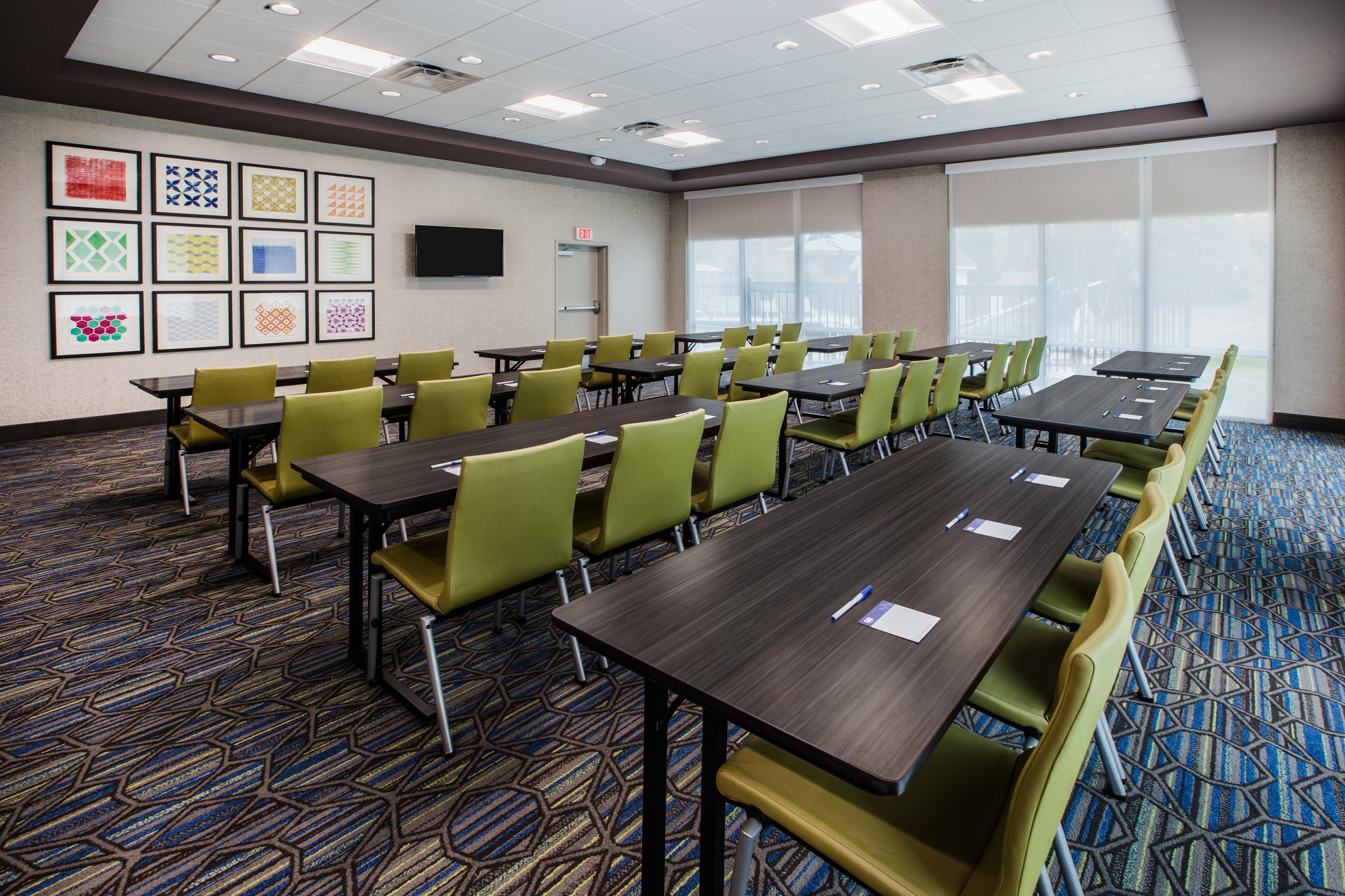 Holiday Inn Express & Suites Atlanta N - Woodstock By Ihg Exterior photo